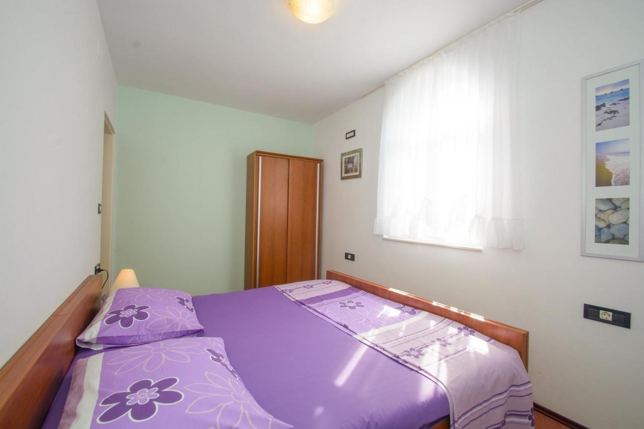 Apartments Marija - By The Sea Rogoznica (Sibenik-Knin) Exterior foto