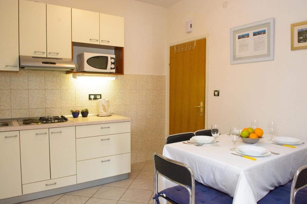 Apartments Marija - By The Sea Rogoznica (Sibenik-Knin) Exterior foto