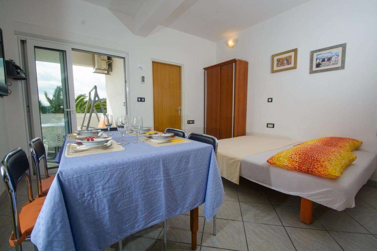 Apartments Marija - By The Sea Rogoznica (Sibenik-Knin) Exterior foto